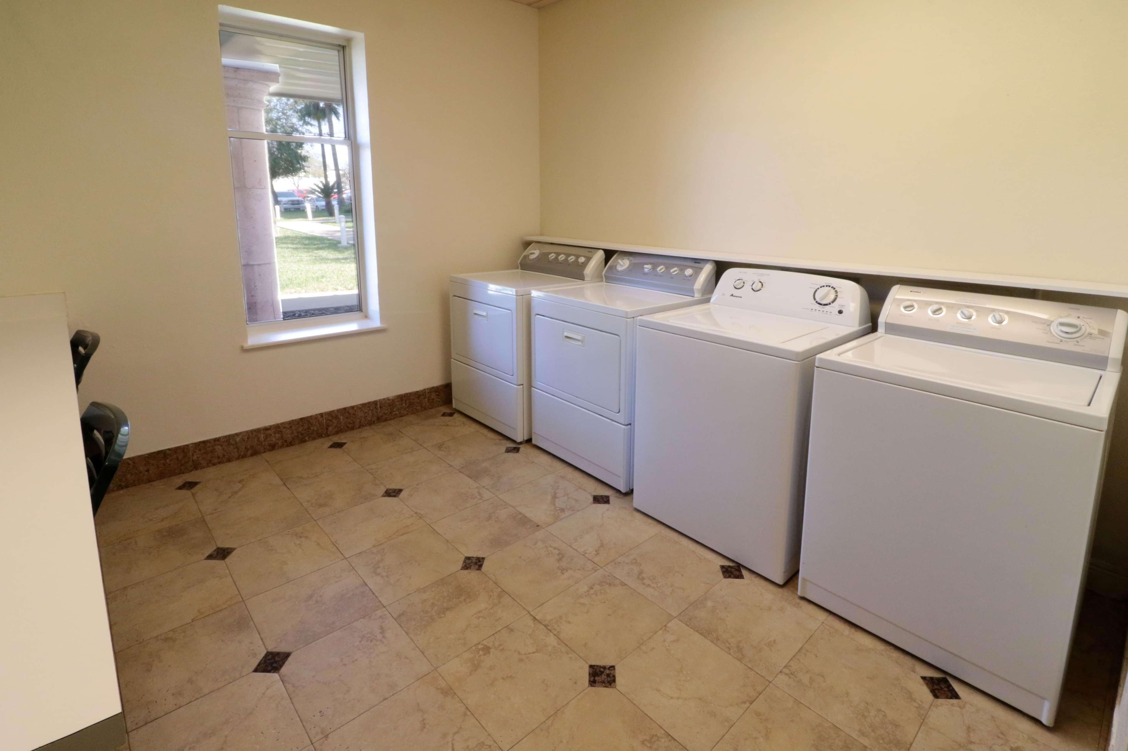 Wyndham Garden Mcallen At La Plaza Mall Kültér fotó